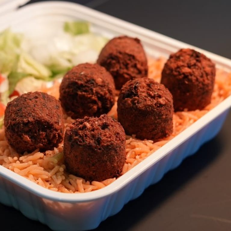 Savor Your Dinner with Us